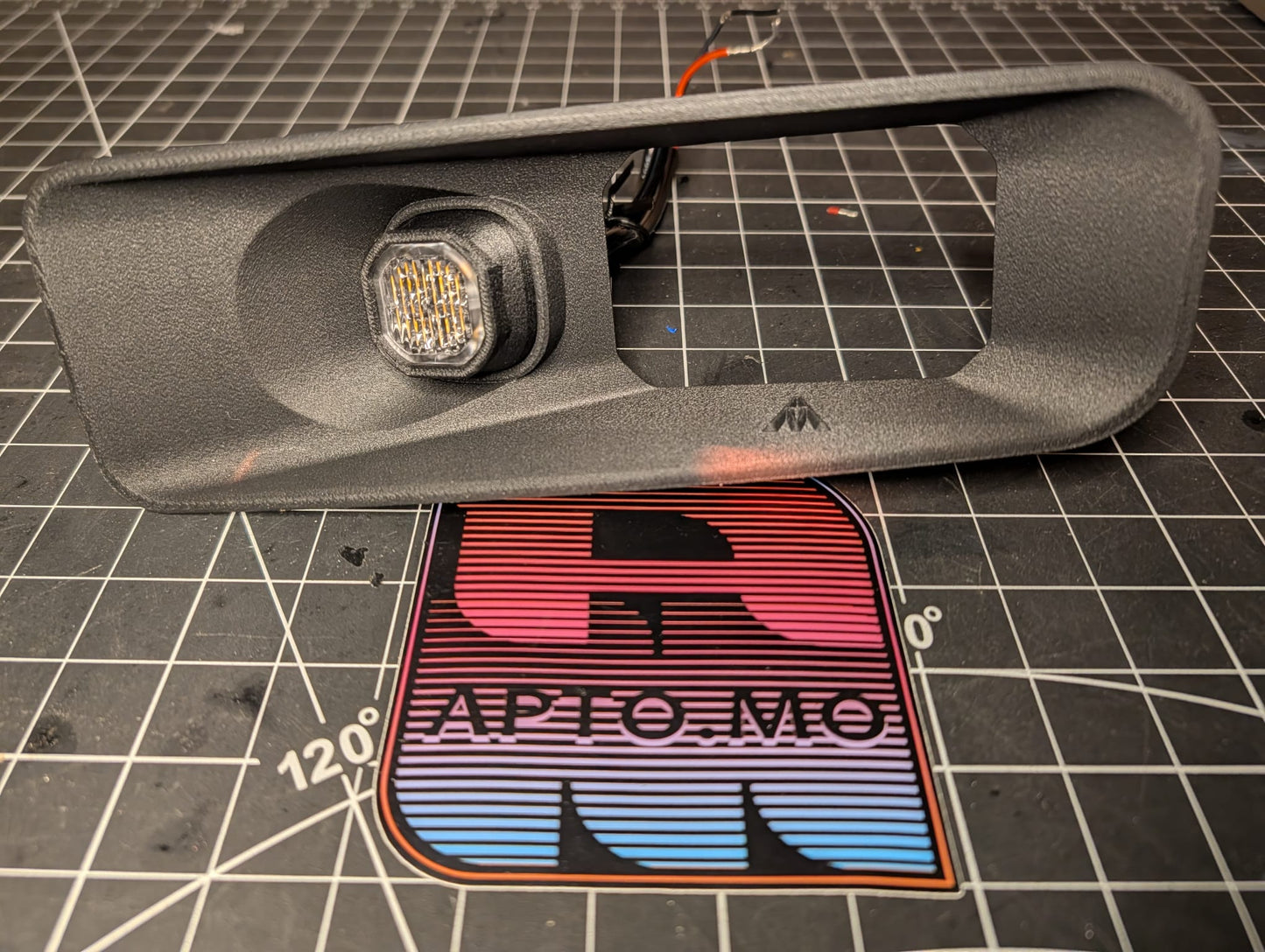 Aptomo Beacon+ Kit - Bumper Fog Light Mount for 1996-1998 Toyota 4Runner
