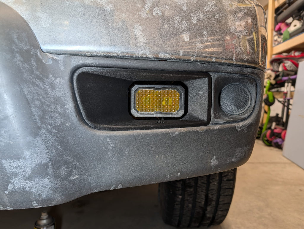 Aptomo Beacon+ Kit - Bumper Fog Light Mount for 1999-2002 Toyota 4Runner